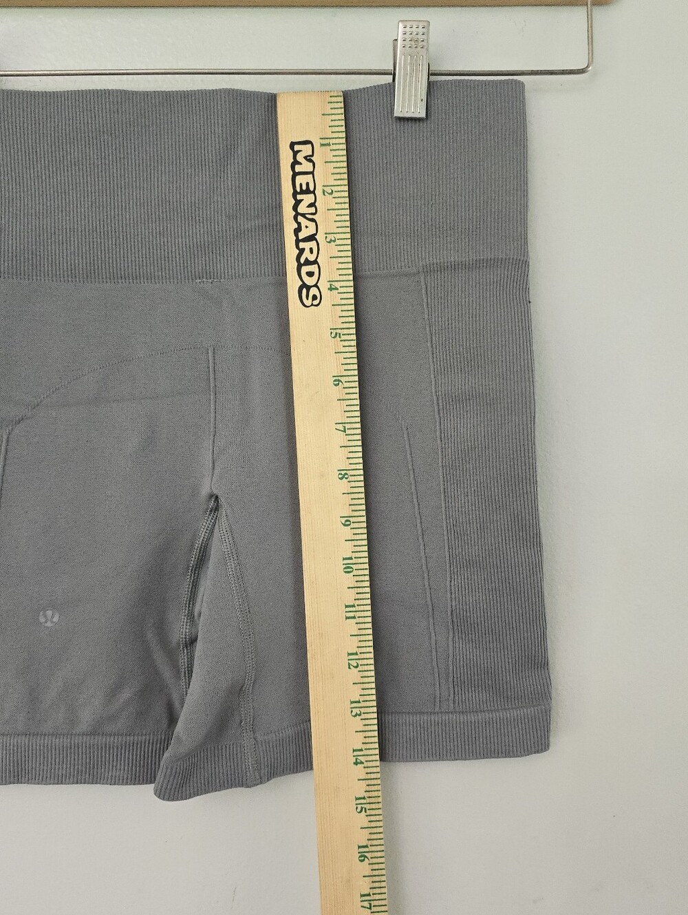 LULULEMON high-waist Gray Shorts Cycling Yoga Gym Running Size Small *read - Picture 6 of 7